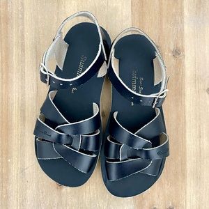 Sun-San Swimmer Navy Leather Sandals by Hoy Sz 1